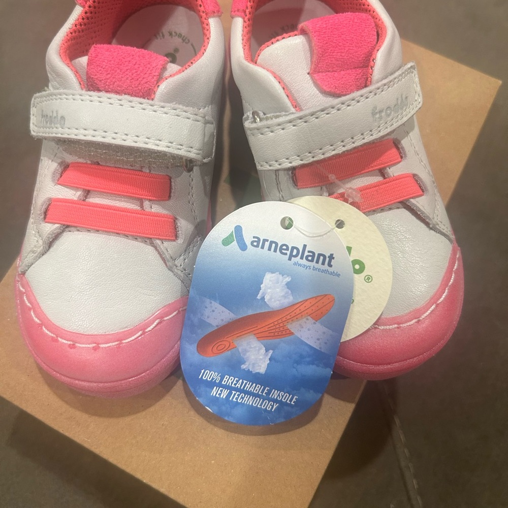 Kids Shoes - Pink and White